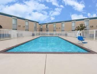 Days By Wyndham Hotel 2*